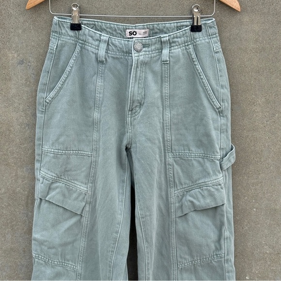 SO Carpenter Cargo Pants - Picture 2 of 6